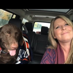 Meet your Posher, April